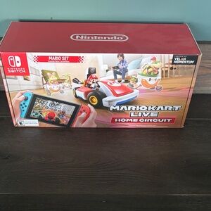Nintendo Mario Kart Live: Home Circuit - Red and White
